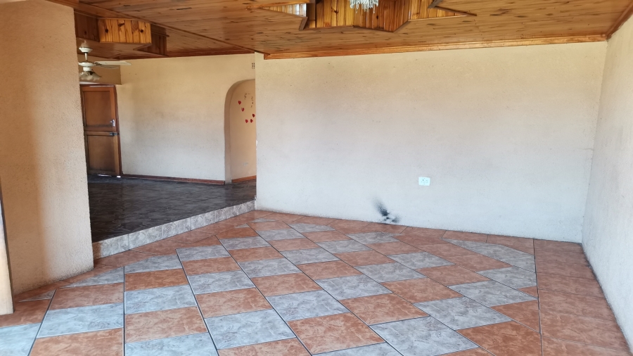 3 Bedroom Property for Sale in Promosa North West